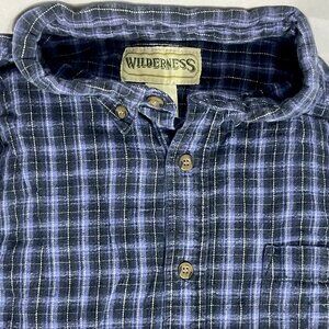 Wilderness Mens Sz L Blue Plaid Flannel Long Sleeve Shirt